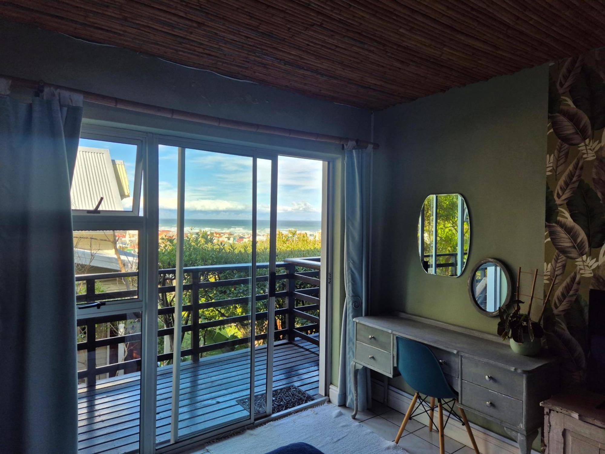 Bluebottle Guesthouse Мюзенберг Екстериор снимка