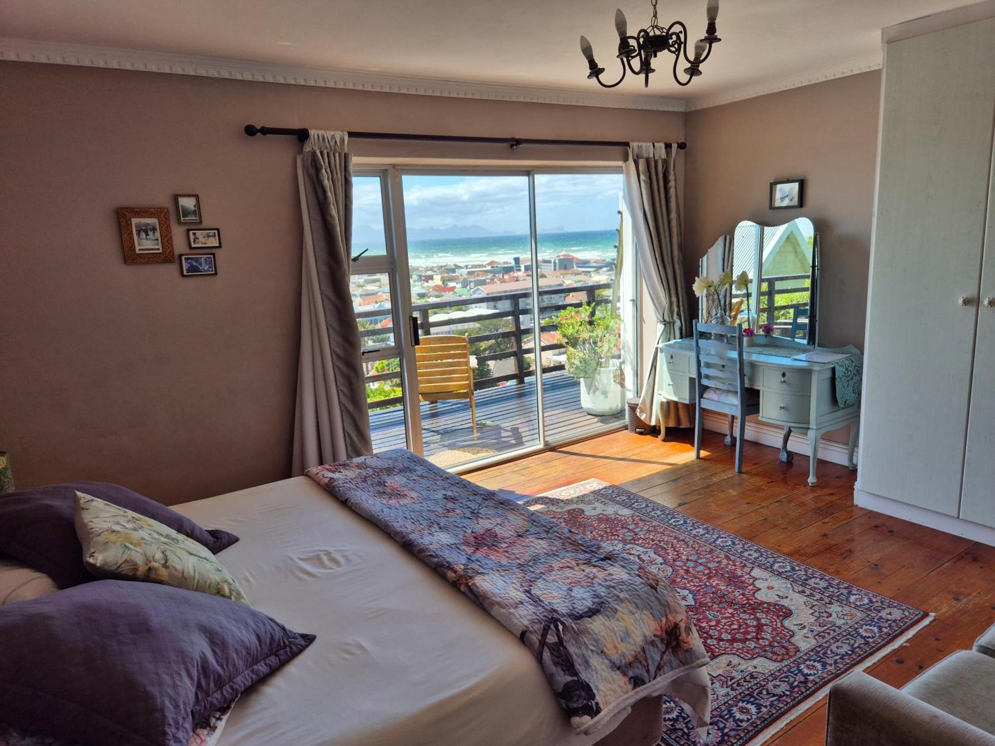 Bluebottle Guesthouse Мюзенберг Екстериор снимка
