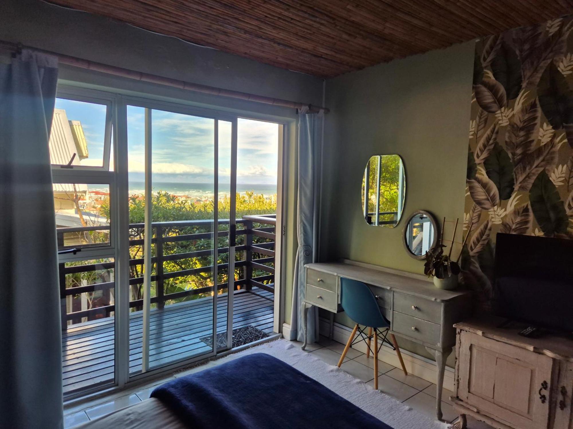 Bluebottle Guesthouse Мюзенберг Екстериор снимка