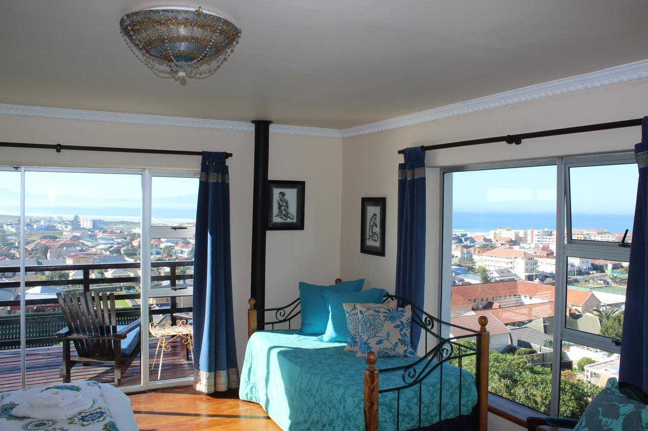 Bluebottle Guesthouse Мюзенберг Екстериор снимка